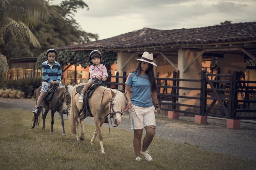 Decameron Panaca Quimbaya Exterior photo