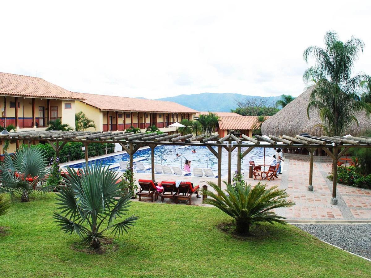 Decameron Panaca Quimbaya Exterior photo