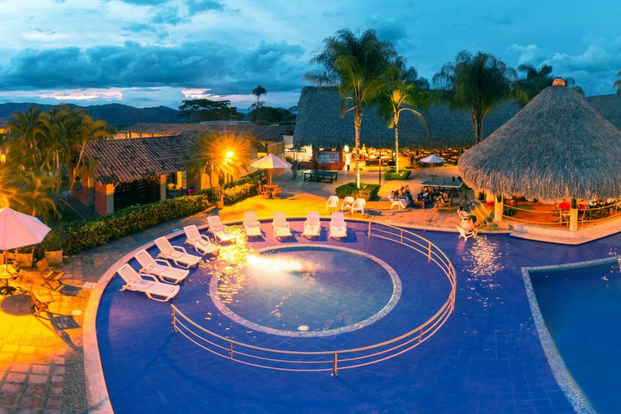 Decameron Panaca Quimbaya Exterior photo